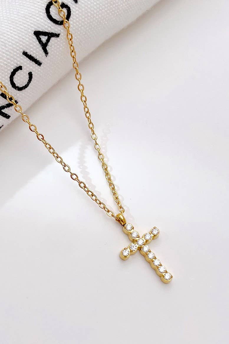 JOSSLYN by wall to wall - 18K STAINLESS STEEL TARNISH FREE CROSS NECKLACE | 40NK9482