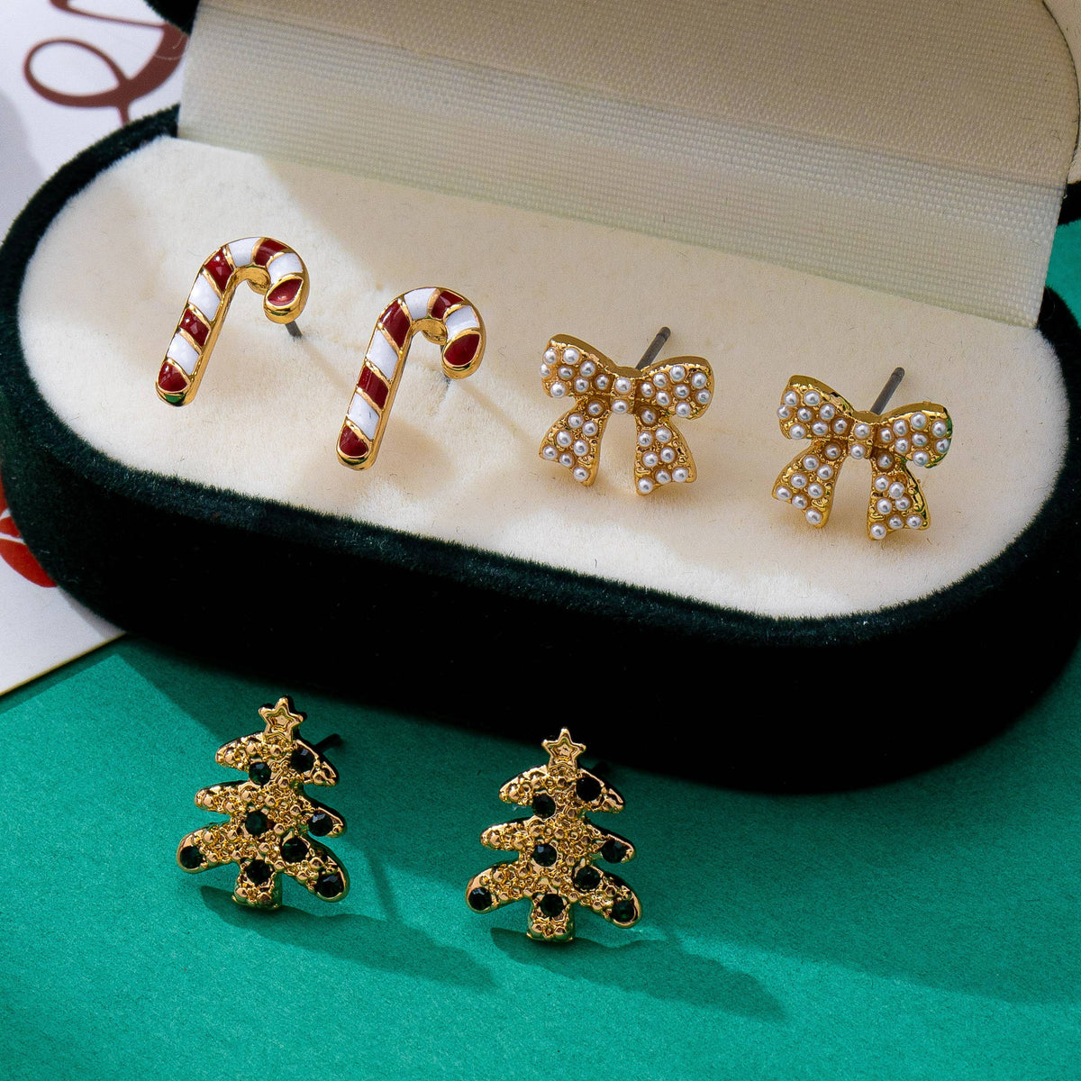 Candy Cane Tree Bow Earrings | 80E63267