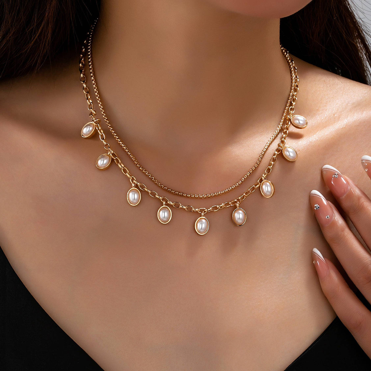 Layered Charm Necklace | 80N93660