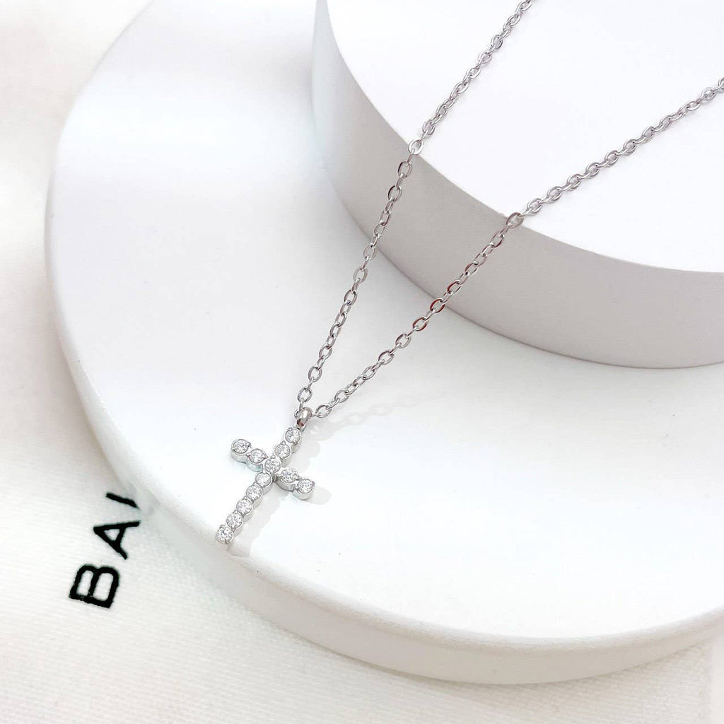 JOSSLYN by wall to wall - 18K STAINLESS STEEL TARNISH FREE CROSS NECKLACE | 40NK9482