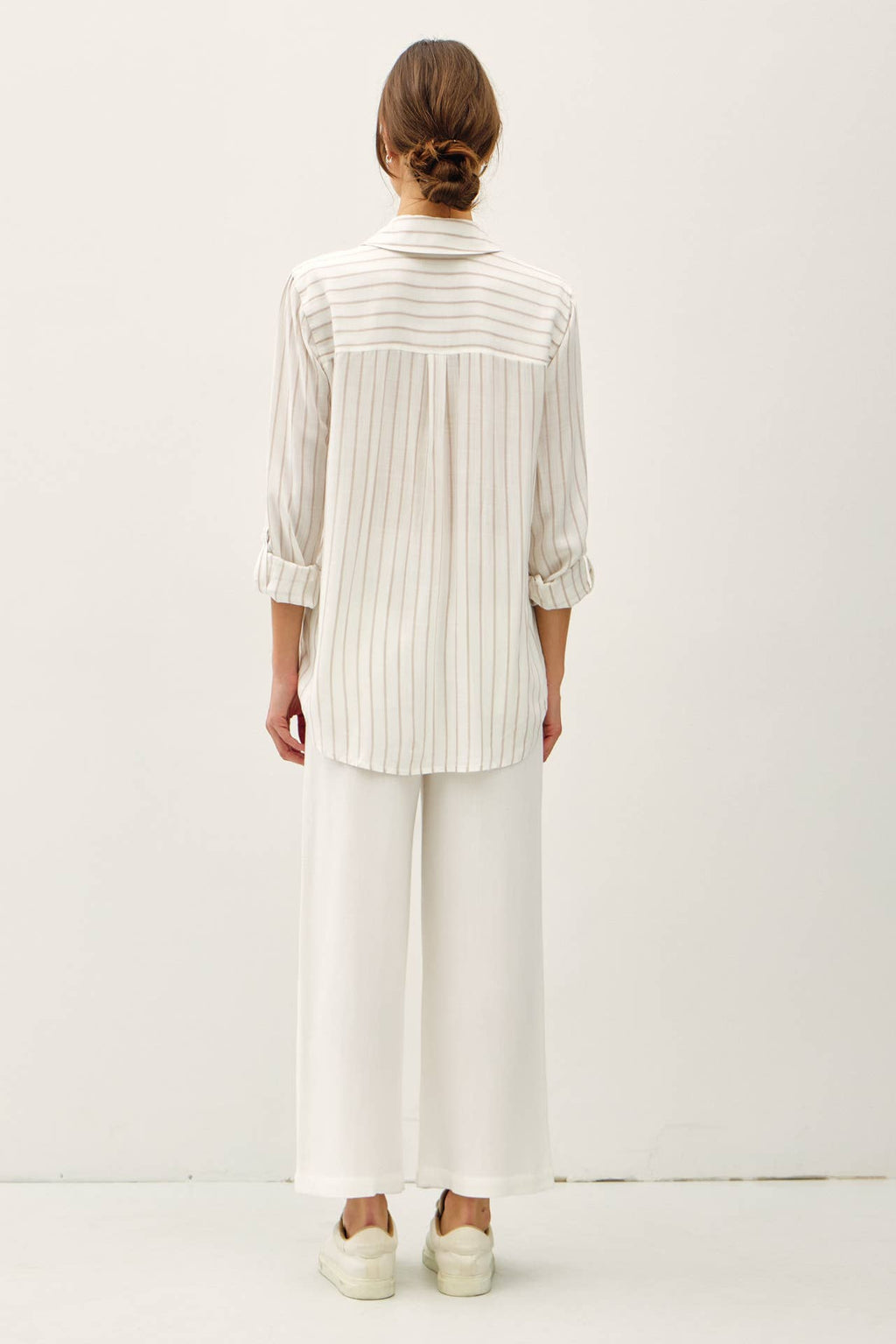 Be Cool - LIGHWEIGHT VERTICAL STRIPE BUTTON UP SHIRT