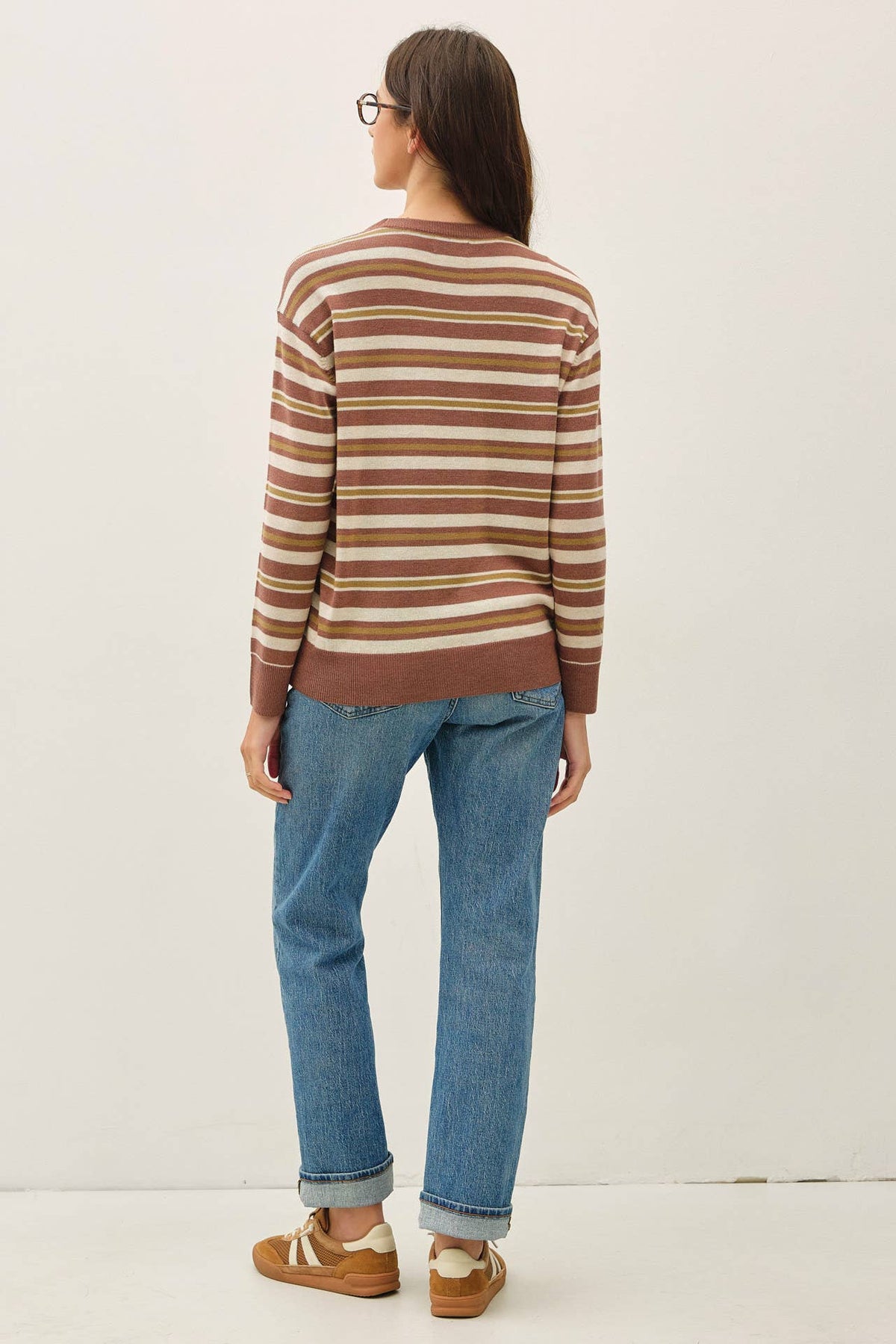 FEATHER WEIGHT SWEATER