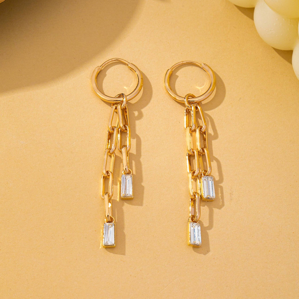 Paperclip Rhinestone Drop Earrings | 80E63144