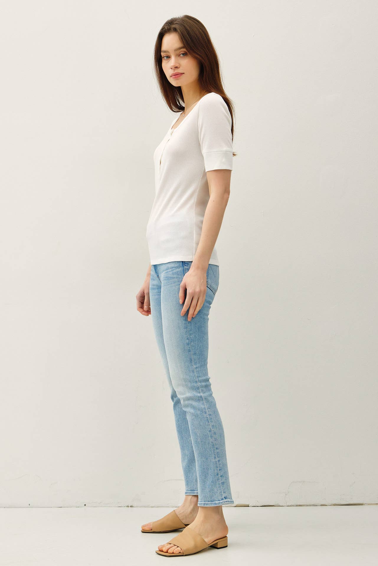 Be Cool - CLASSIC RIBBED COTTON SHORT SLEEVE HENLEY NECK TOP