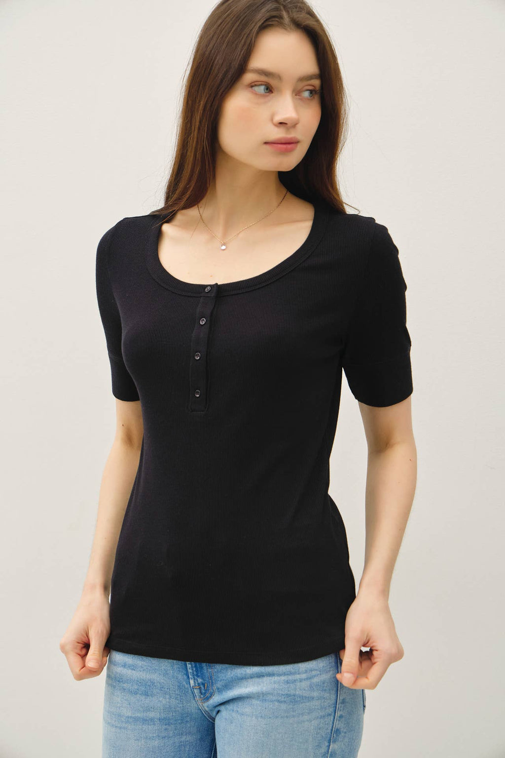 Be Cool - CLASSIC RIBBED COTTON SHORT SLEEVE HENLEY NECK TOP