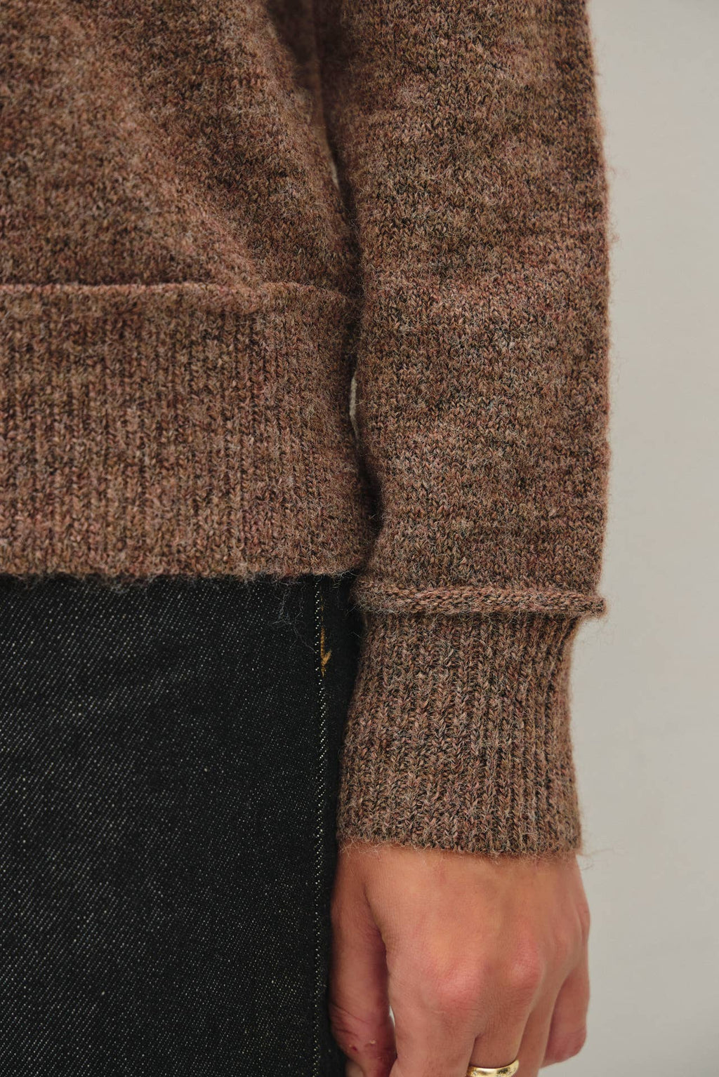 CREW NECK PULLOVER