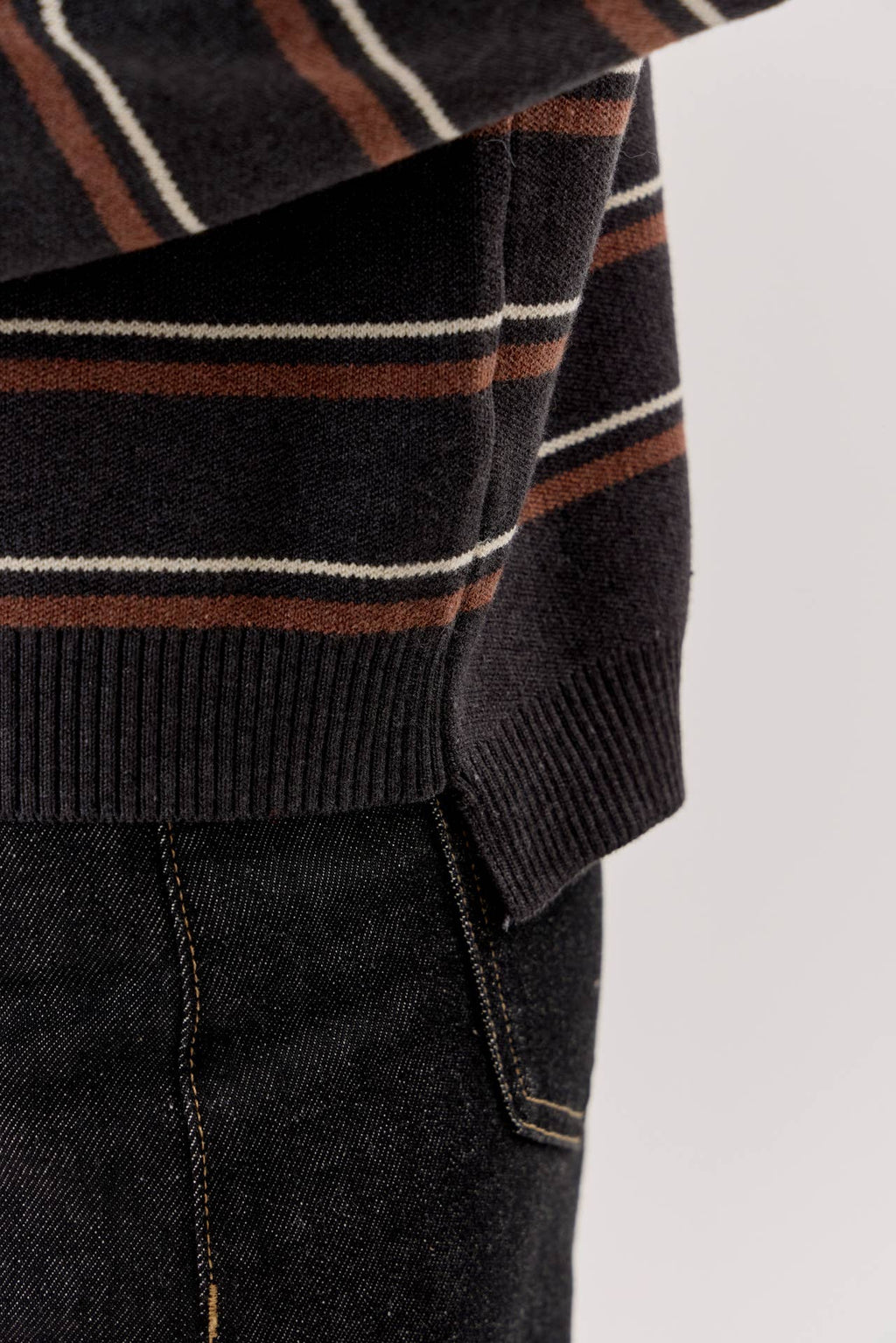 PREPPY STRIPED TURTLENECK SWEATER