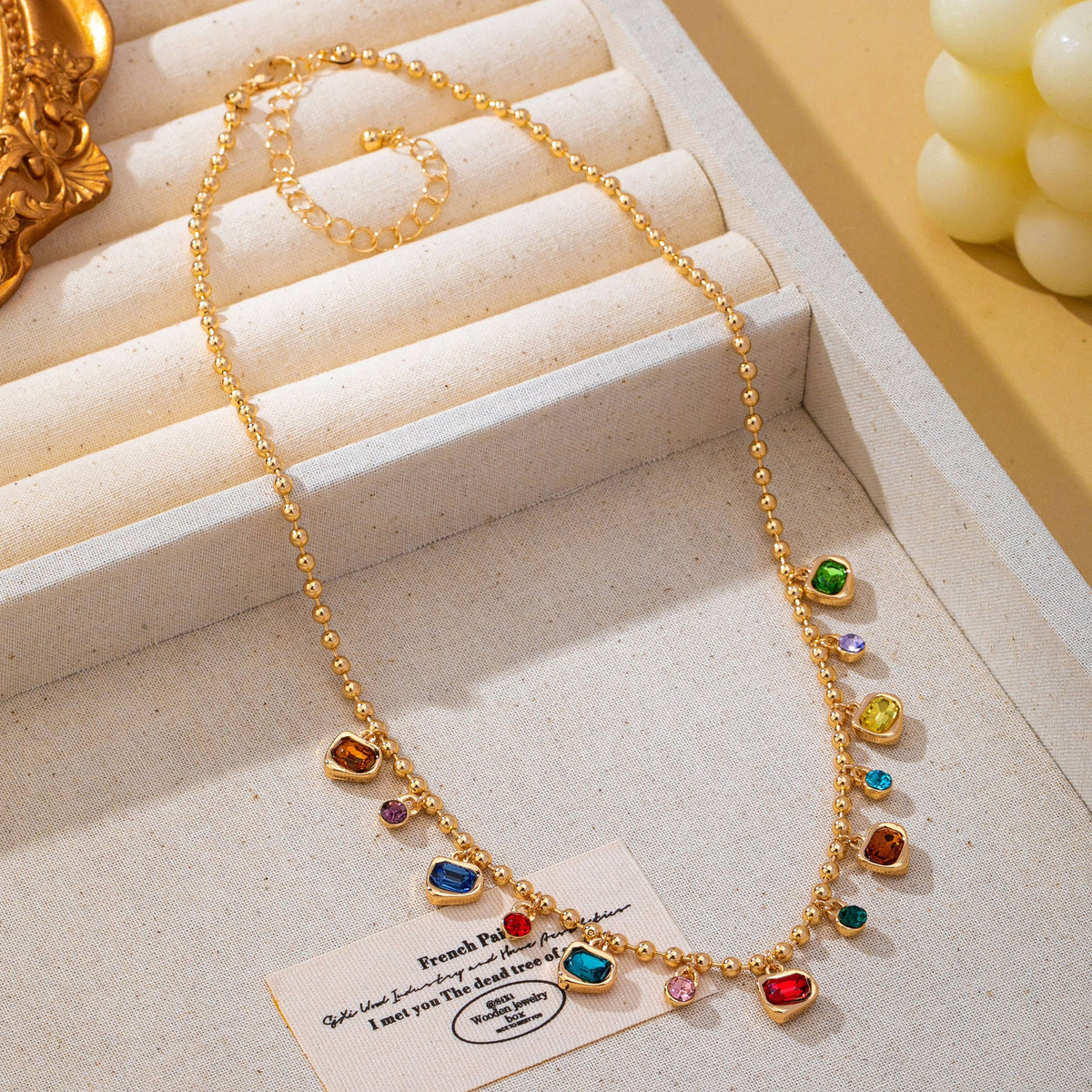 Glass Gem Necklace | 80N93682