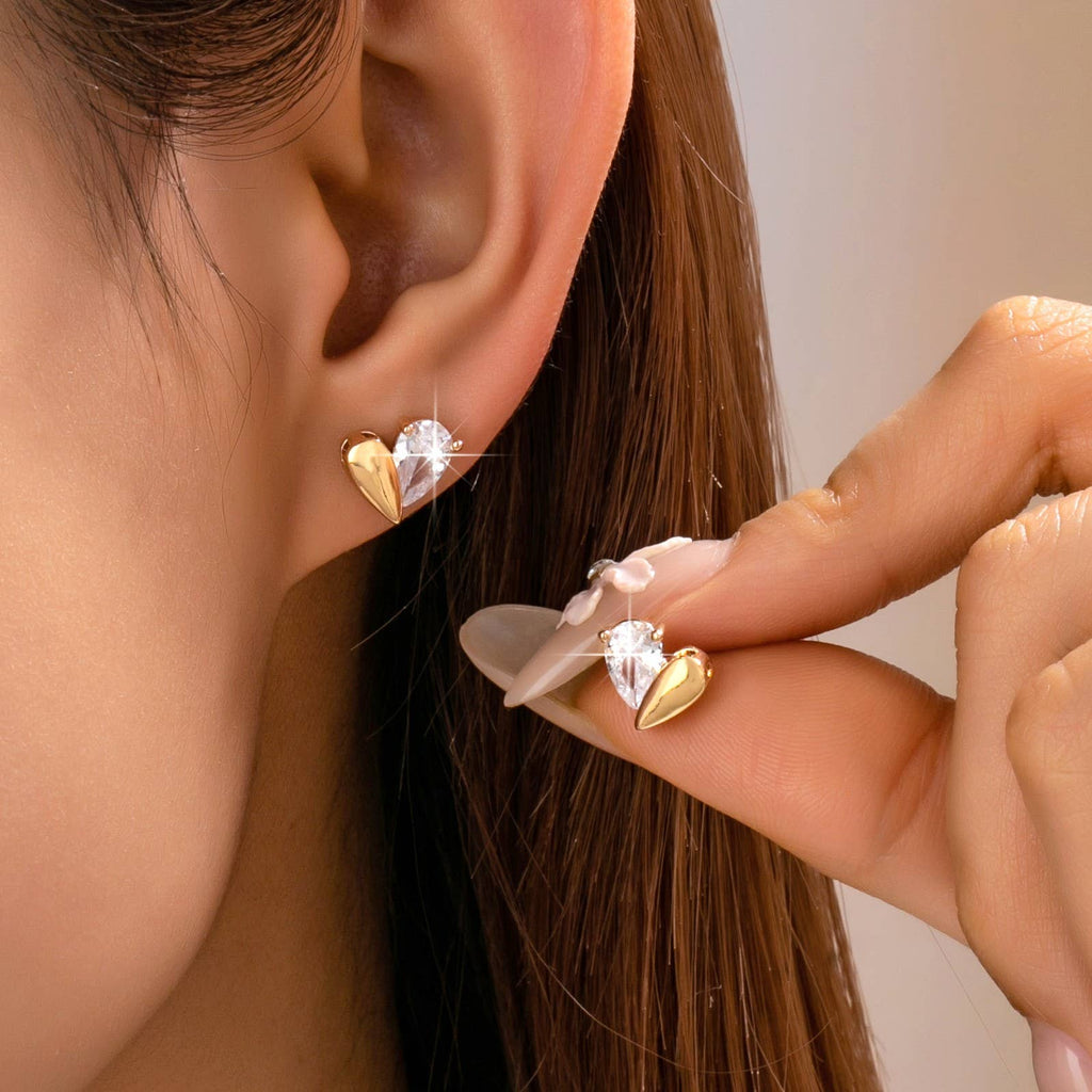 Crystal Stud Earrings | 80E61918