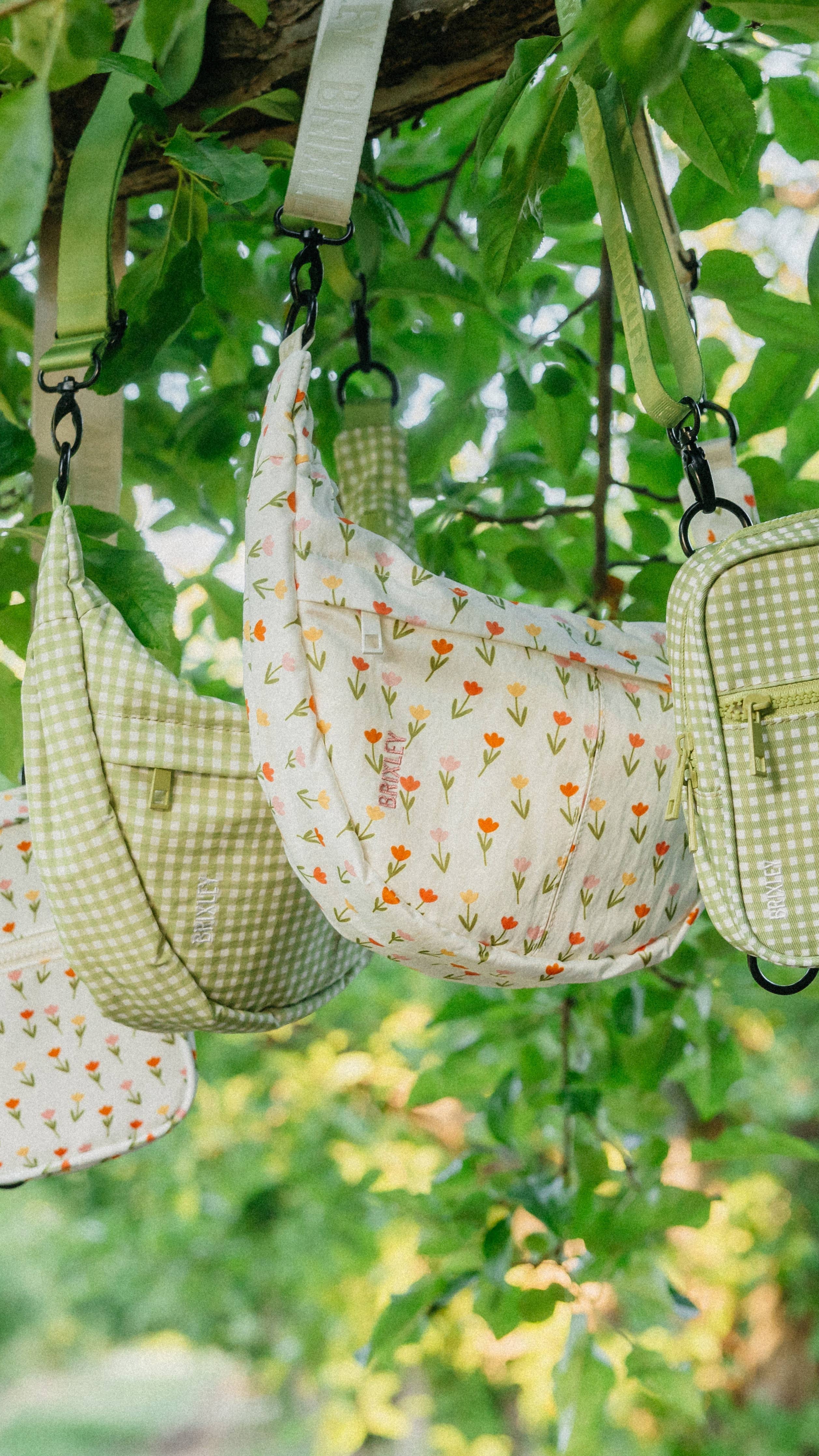 Brixley Bags - Tulip Field Crossbody Bag