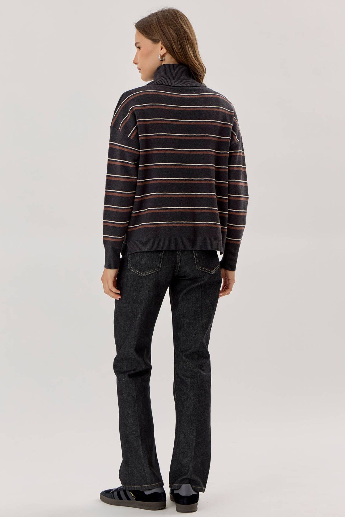 PREPPY STRIPED TURTLENECK SWEATER