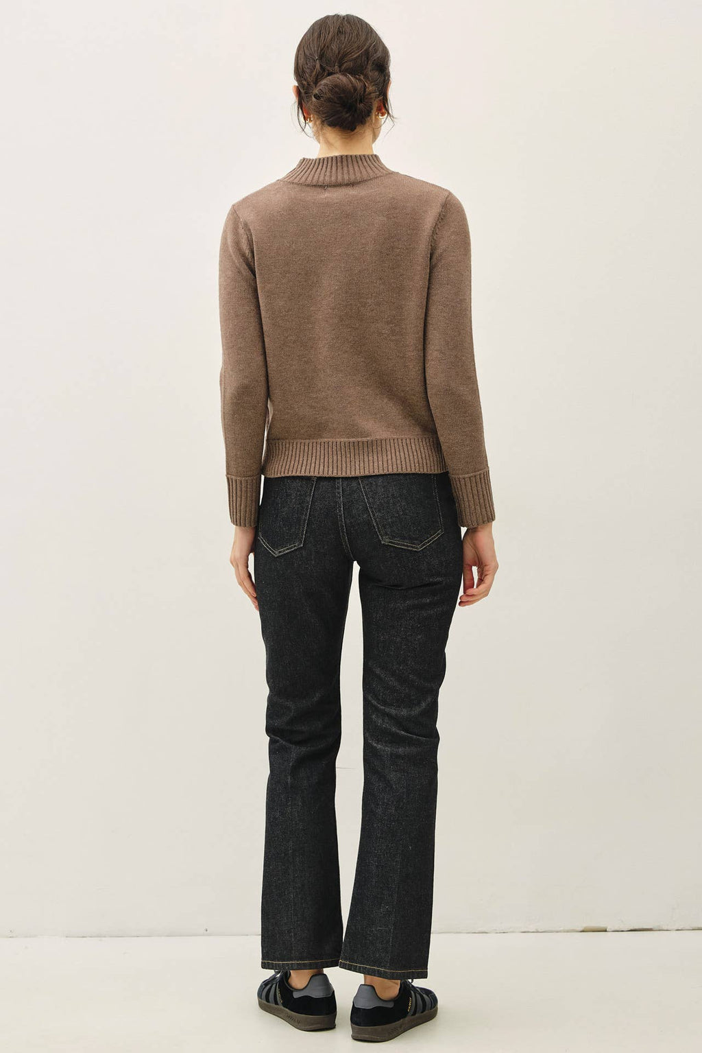 MOCKNECK CLASSIC CUT SWEATER