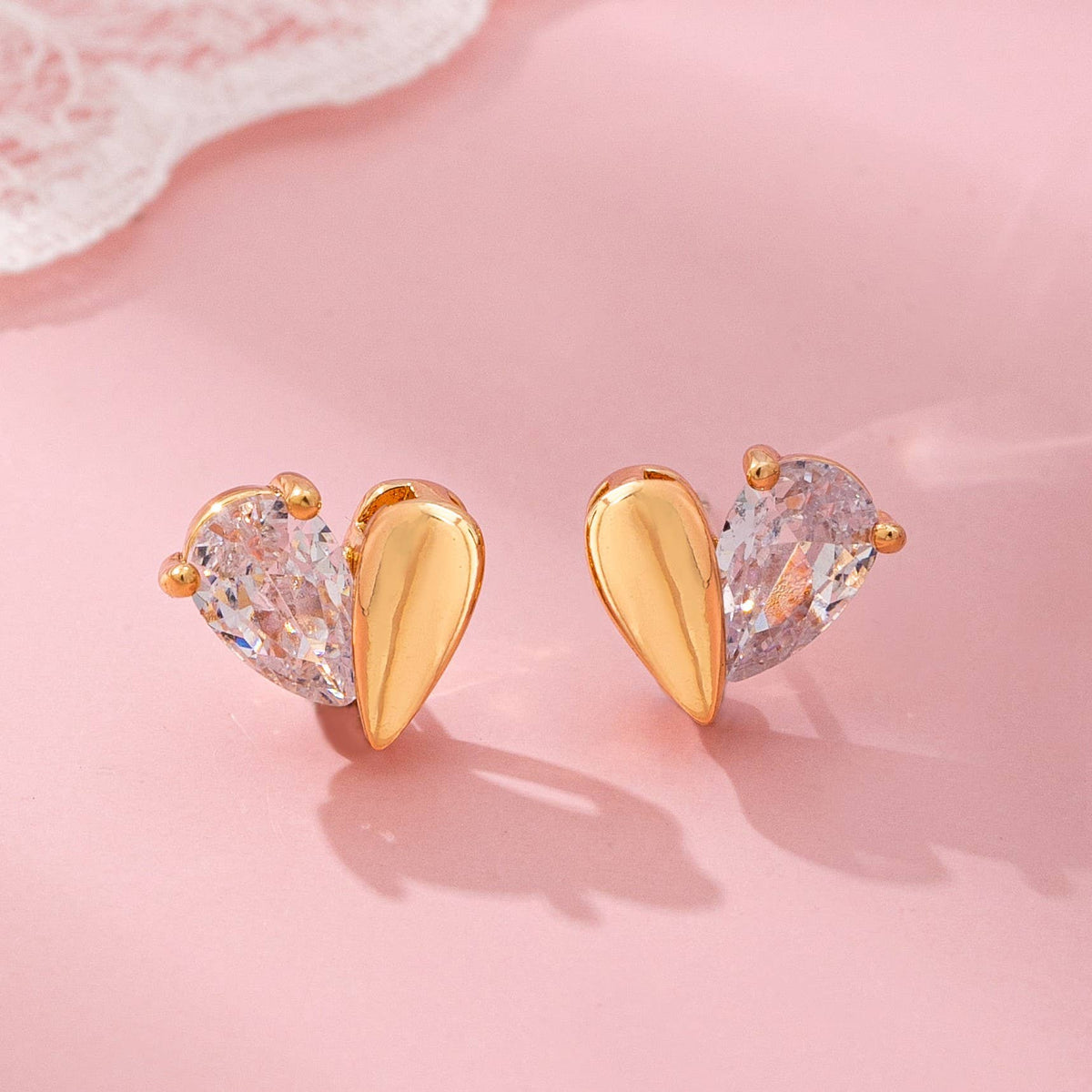 Crystal Stud Earrings | 80E61918