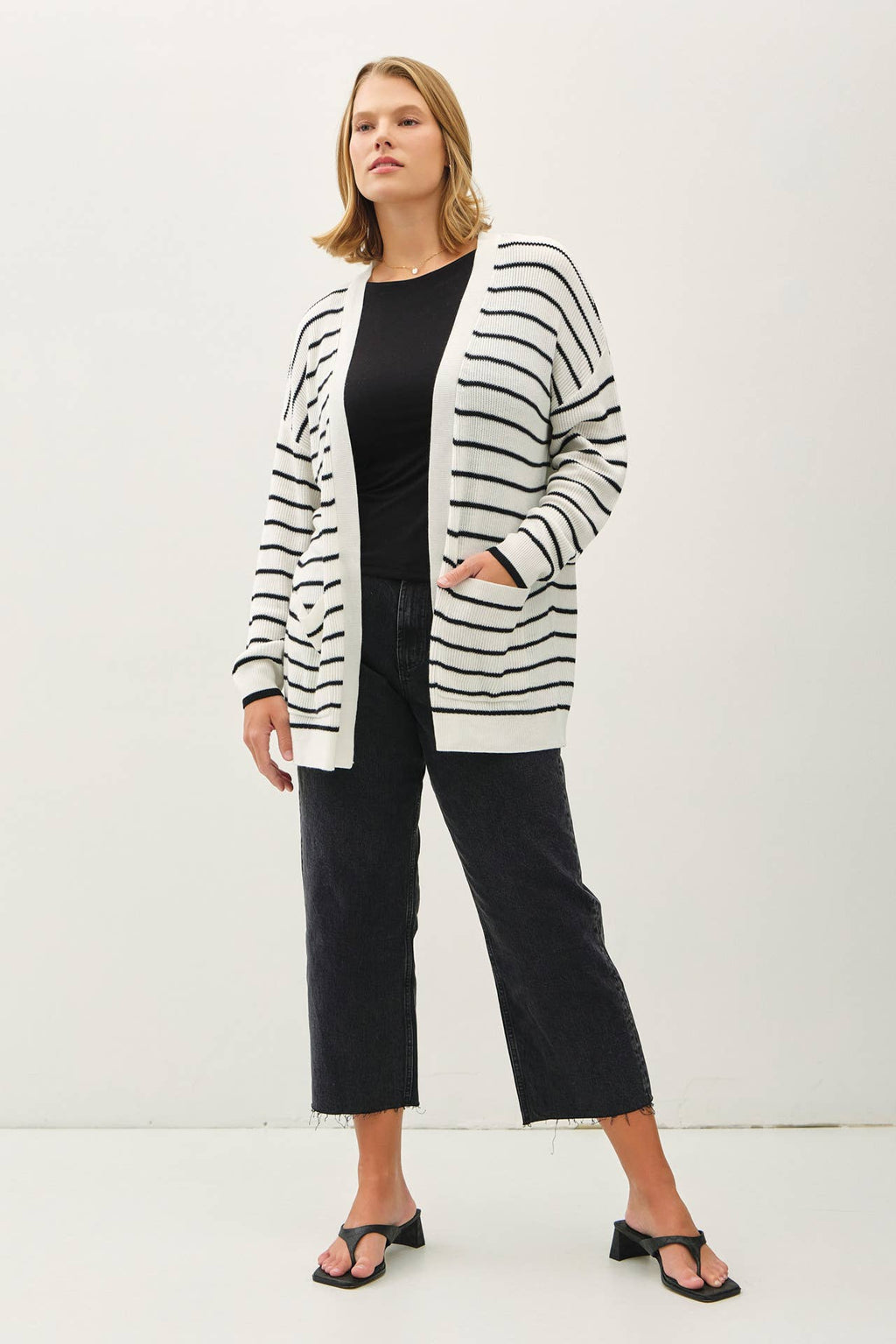 Be Cool - PLUS SIZE CLASSIC STRIPED OPEN CARDIGAN