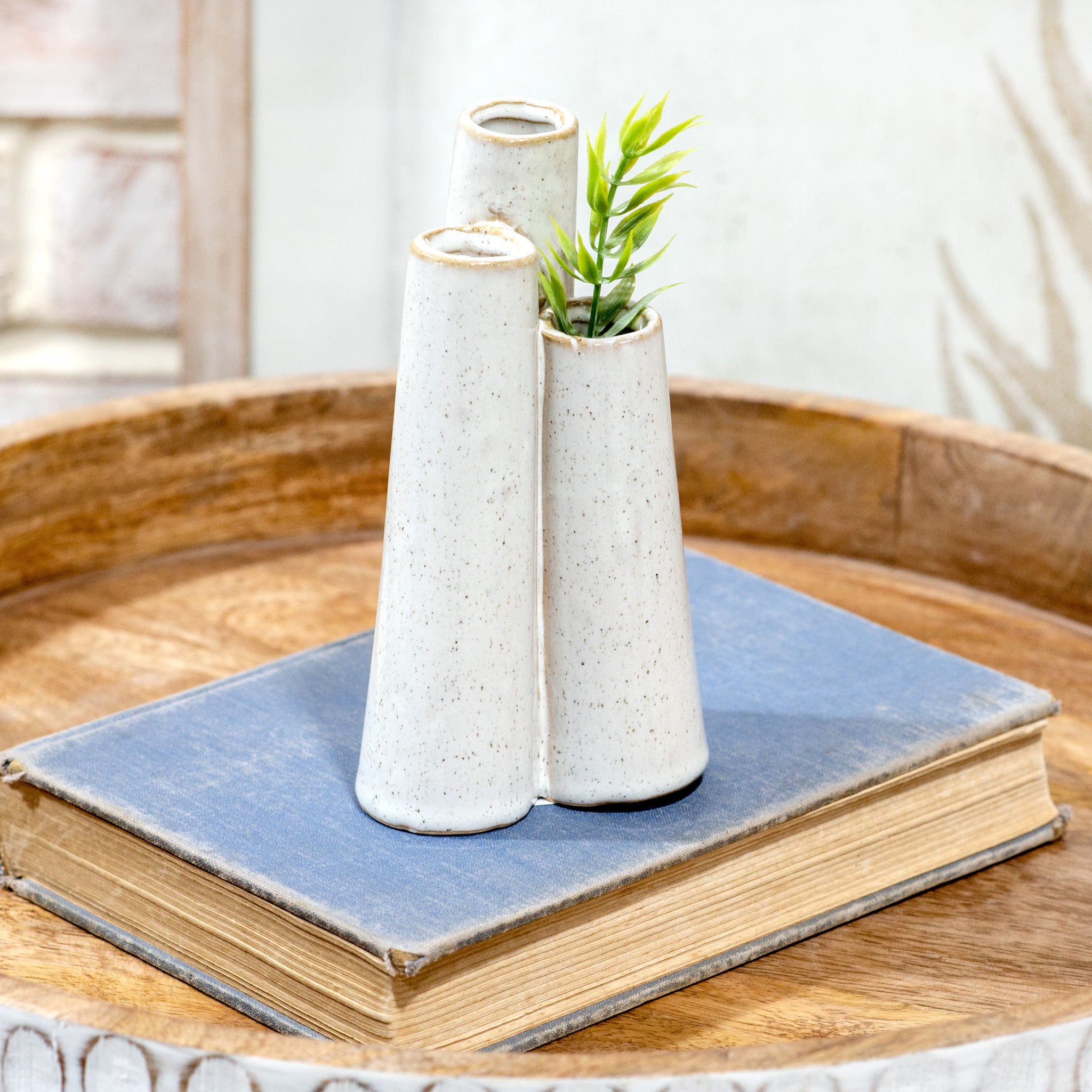 Speckle White Triple Vase
