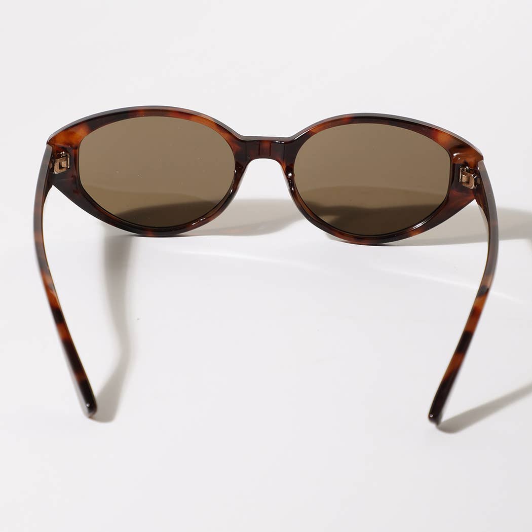 Fashion City - Oval Thick Frame Women's Sunglasses