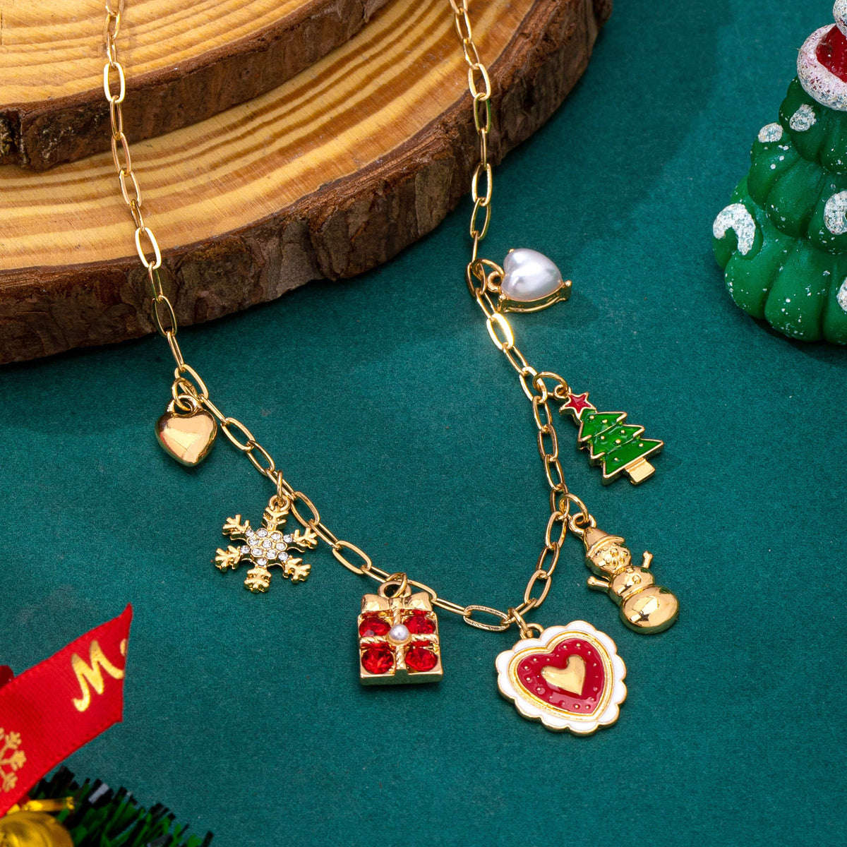 Christmas Heart Tree Snowflake | 80N93298