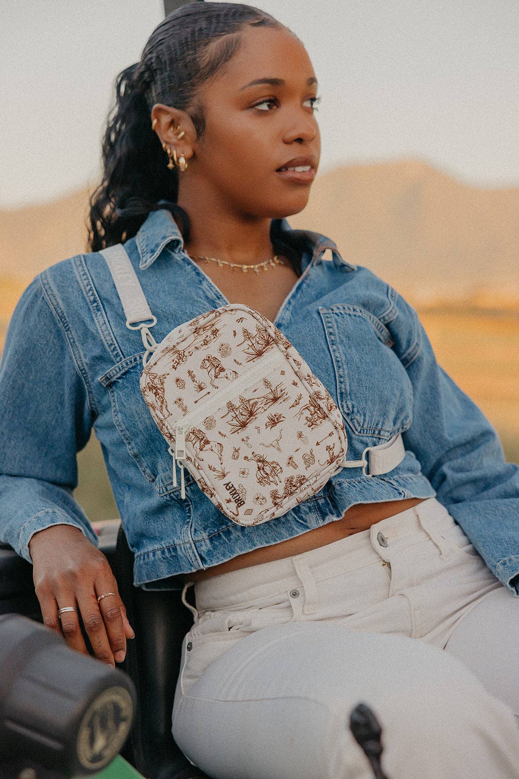 Brixley Bags - Outlaw Crossbody Sling