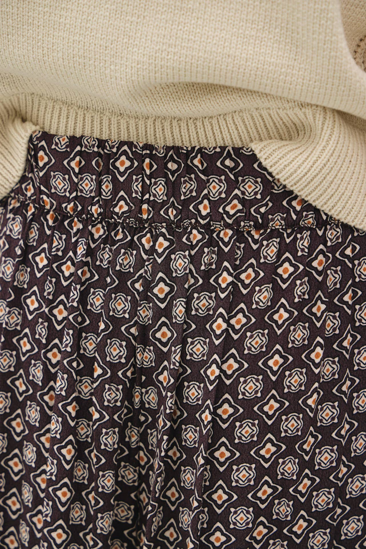 PRINTED WIDE LEG PANTS