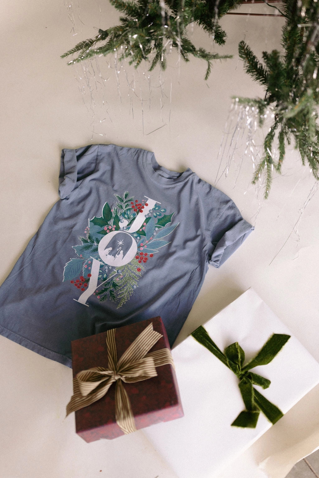 Joy Graphic Tee