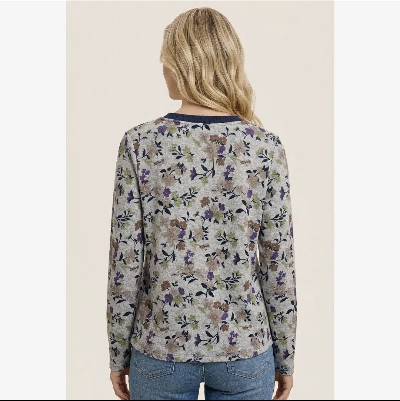 Lottie Top