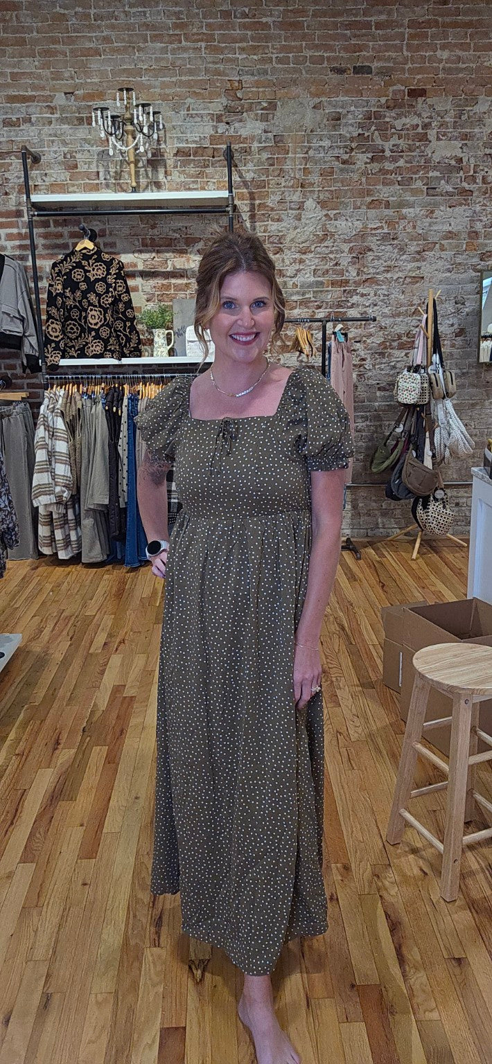 Lacy wearing the Mikarose Jayne Midi Dress in Classic Dot, size small; full length view.